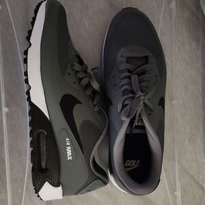 Nike Men's Dark Gray and Black Air Max Athletic Sneakers